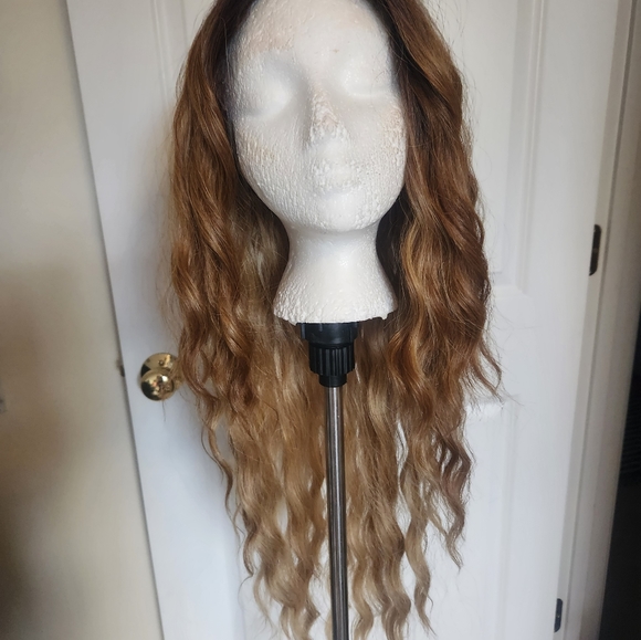 NEVER WORN- VIVICA FOX YUCERA TT4/ 2613 - Picture 9 of 9